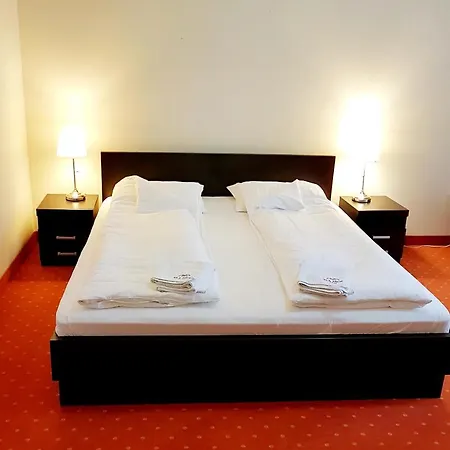 Elizabet Guest house